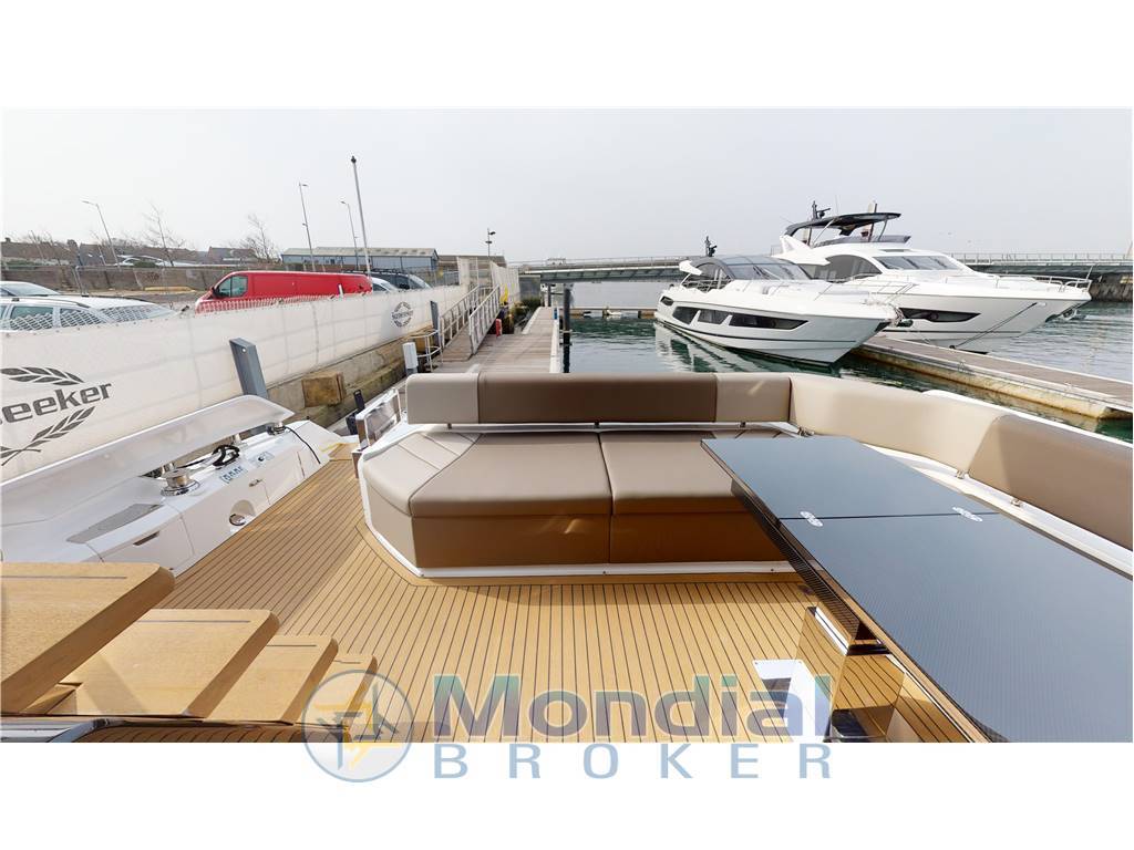 Sunseeker 65 sport yacht