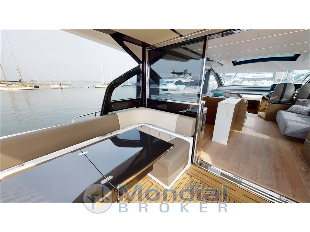 Sunseeker 65 sport yacht