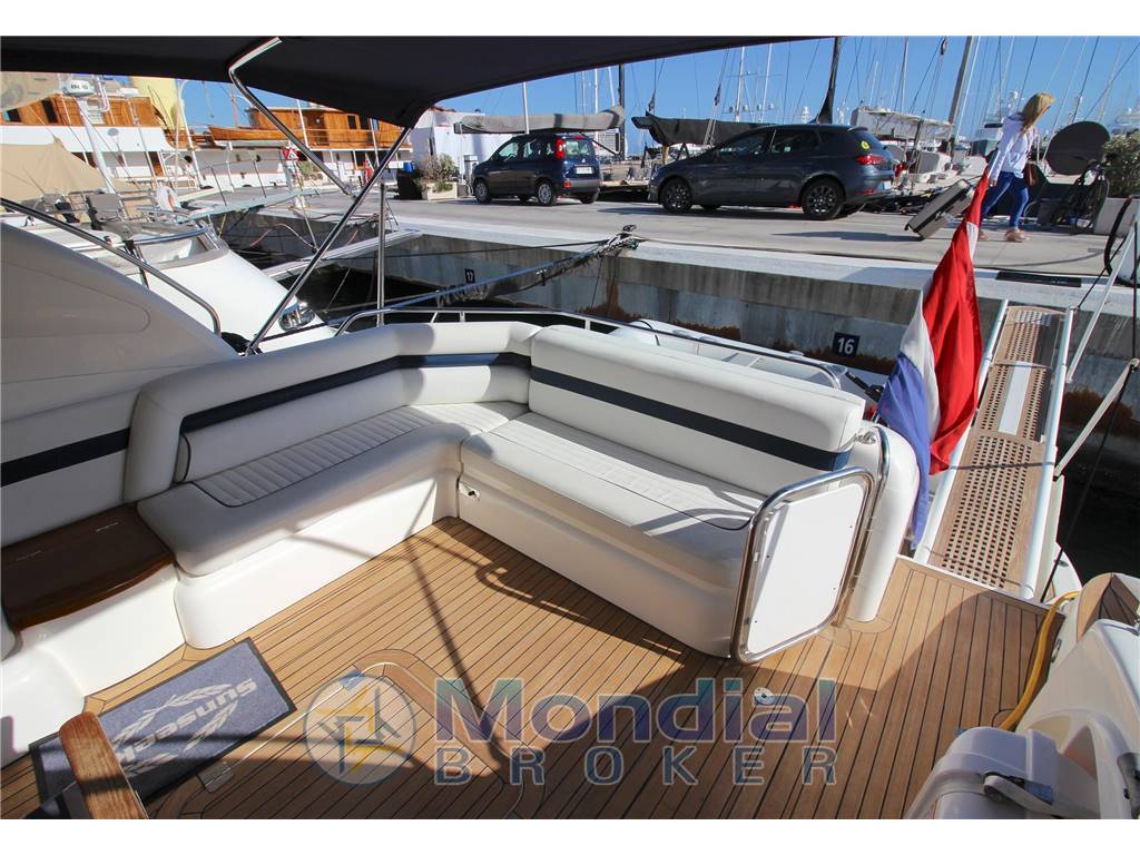 Sunseeker Predator 56