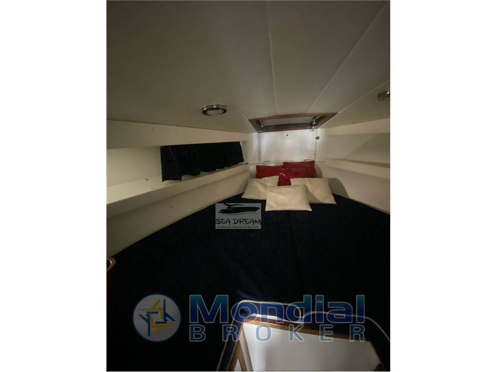Tornado 38' flush deck