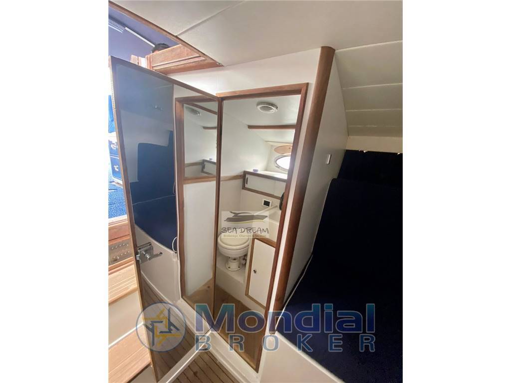 Tornado 38' flush deck