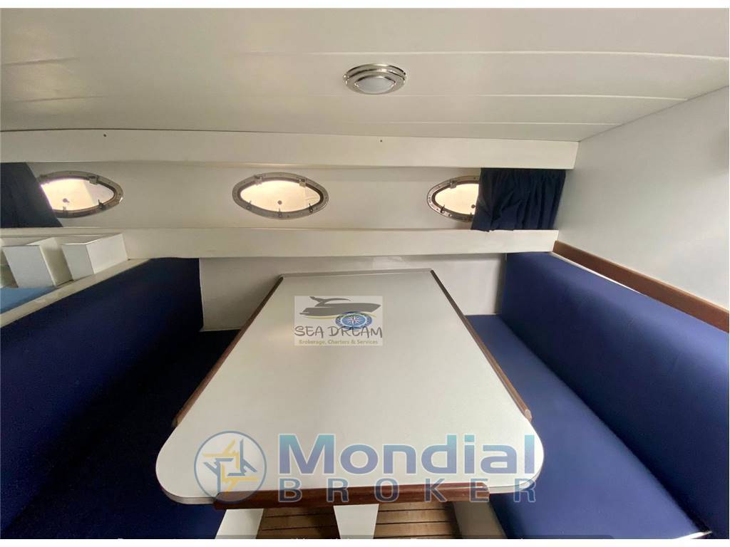Tornado 38' flush deck