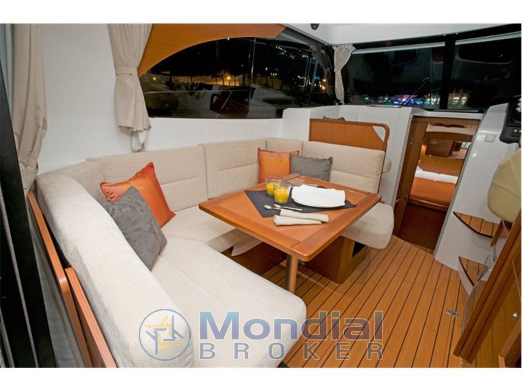 Jeanneau Antares 32