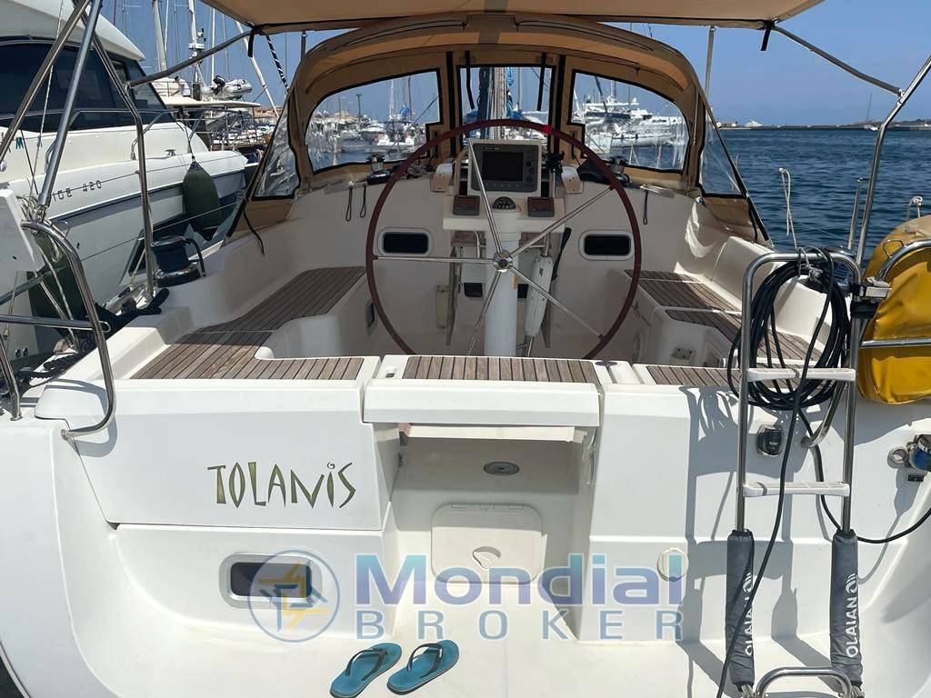 Beneteau Oceanis 37