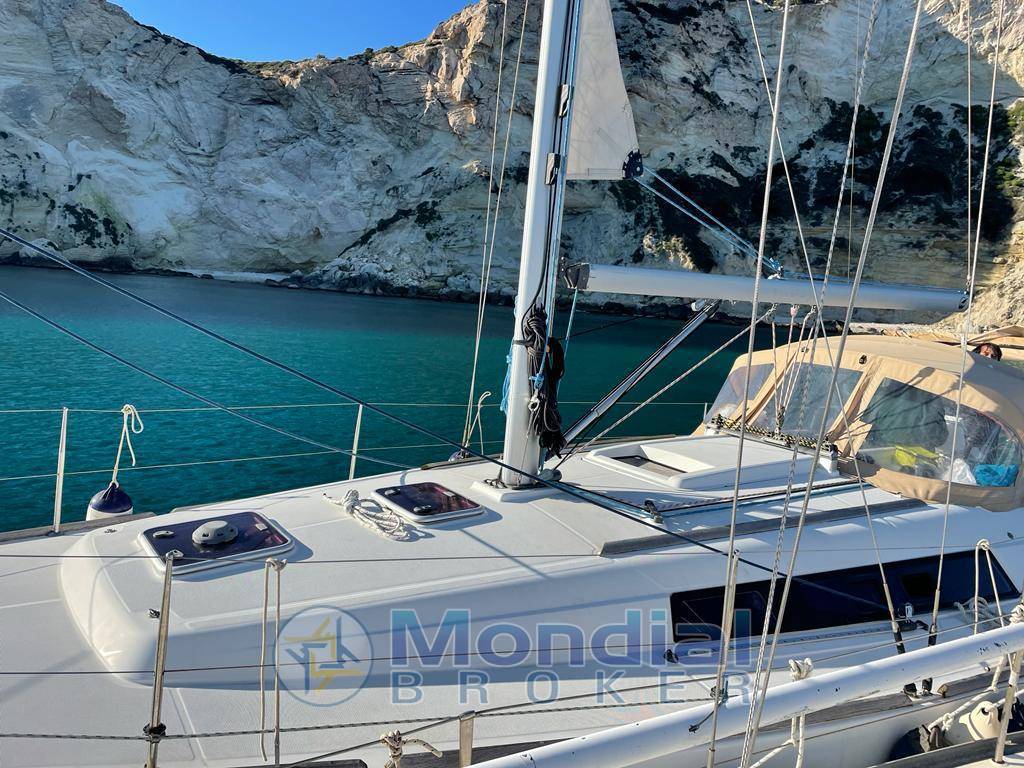 Beneteau Oceanis 37
