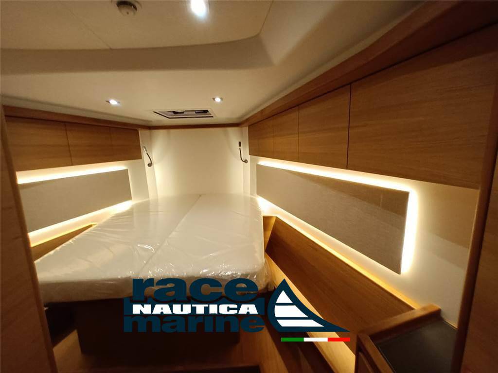 Solaris 44