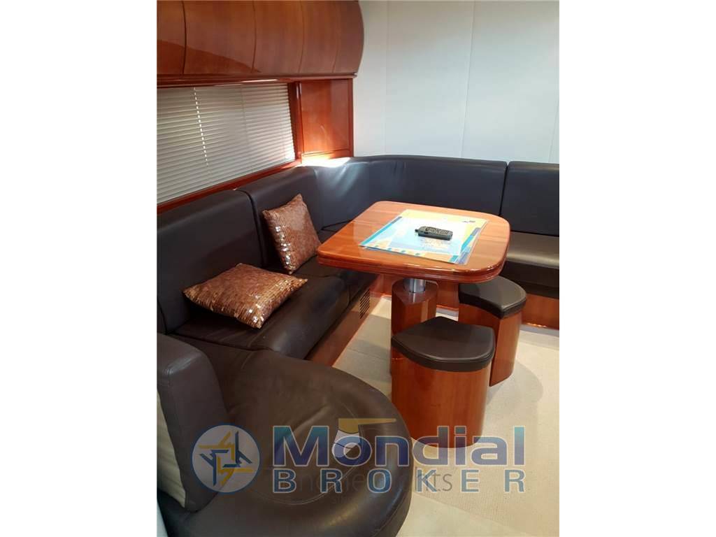Pershing 54'
