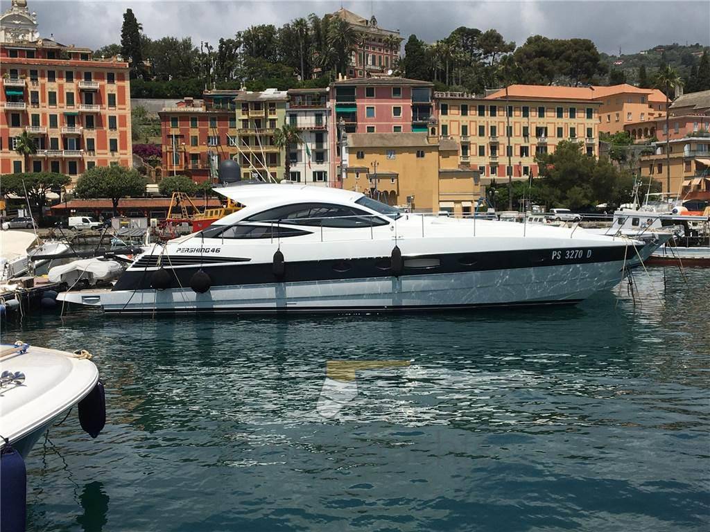 Pershing 46'