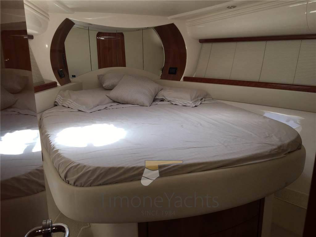 Pershing 46'