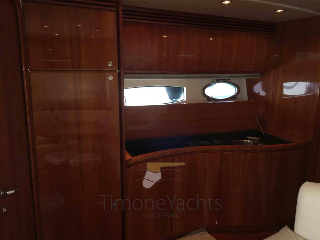 Pershing 46'