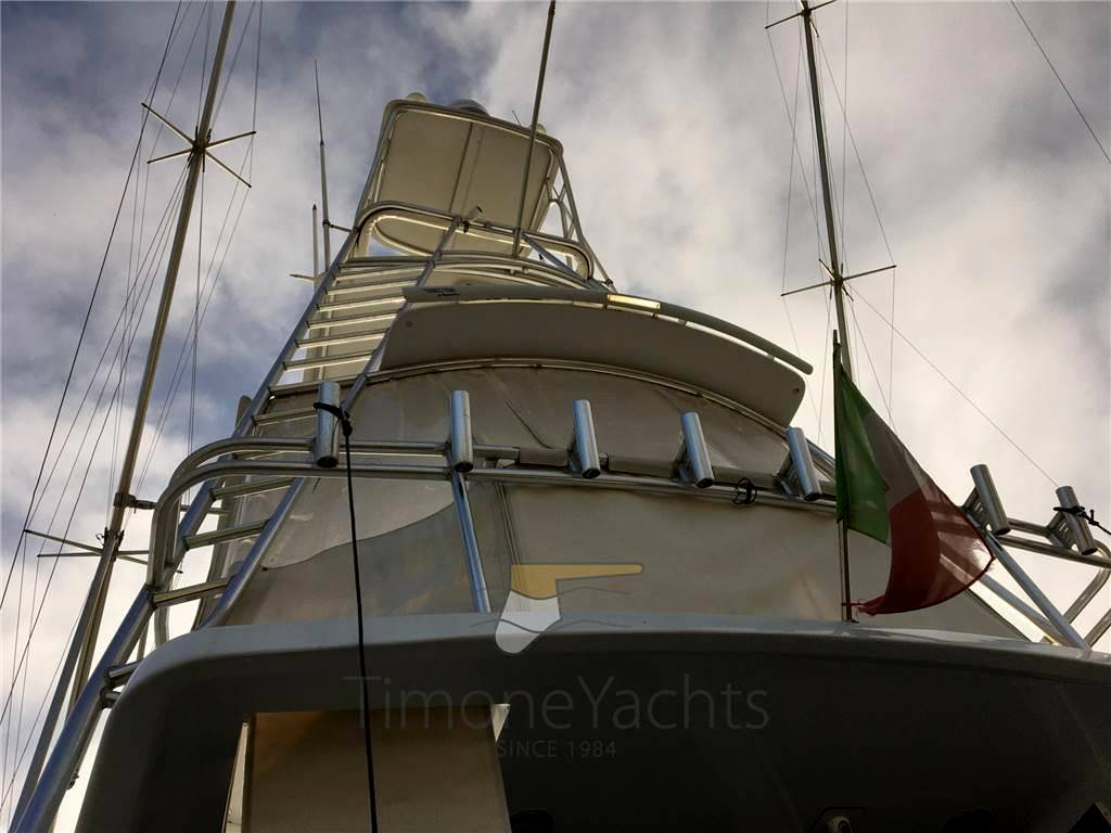 Hatteras 54 convertible