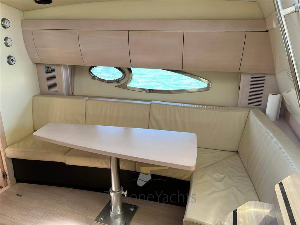 Atlantis 40
