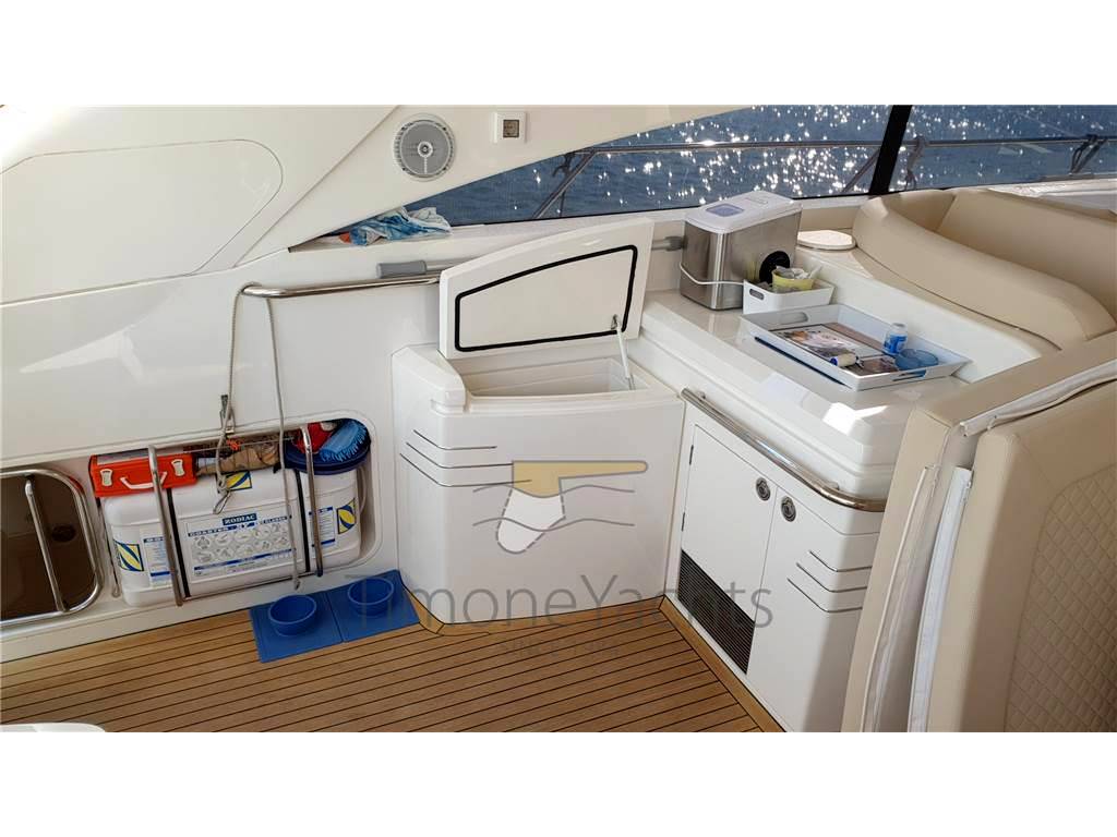 Princess yachts V 58