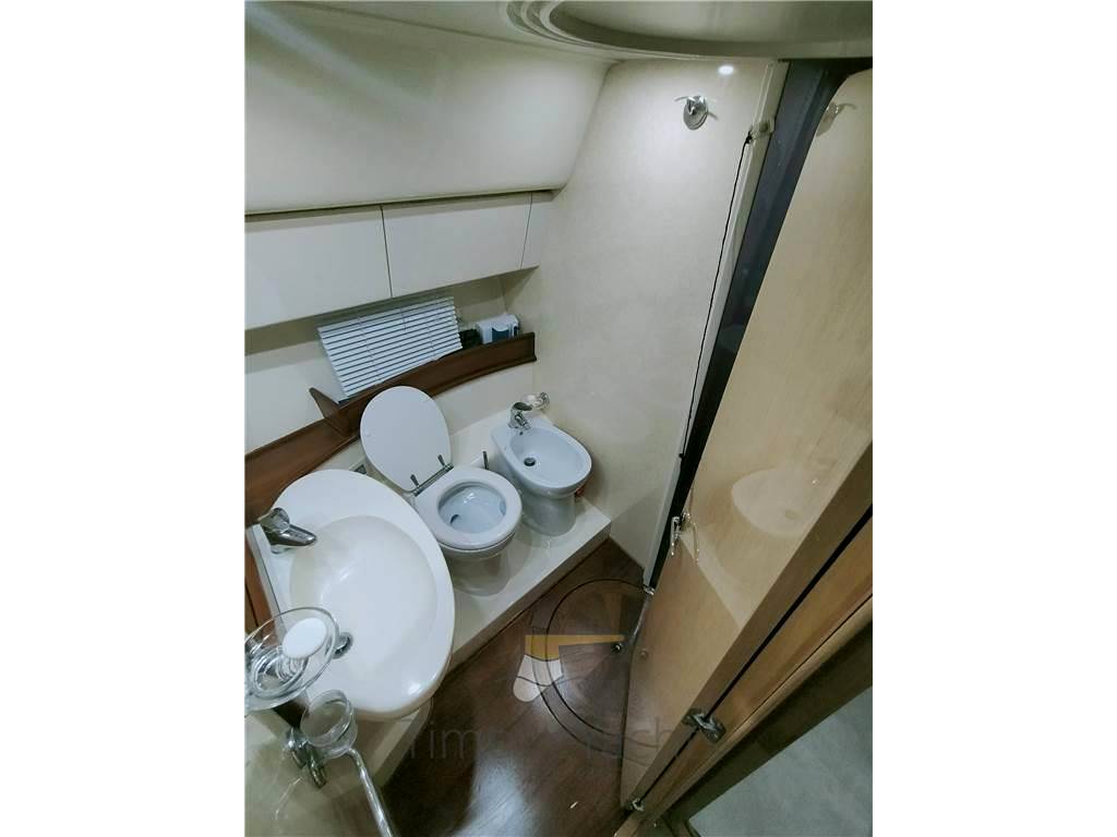 Ferretti 460