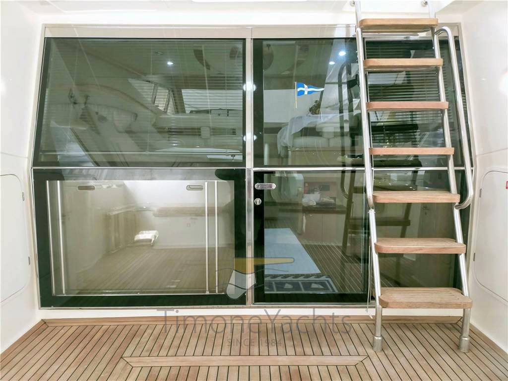 Ferretti 460