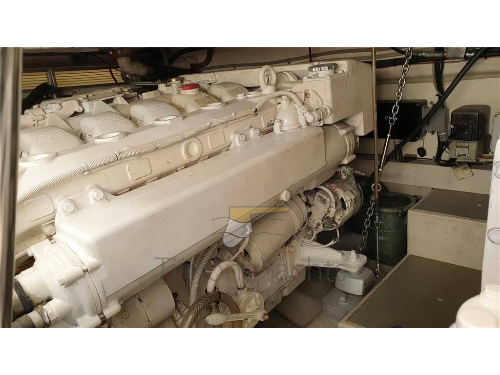 Ferretti 480