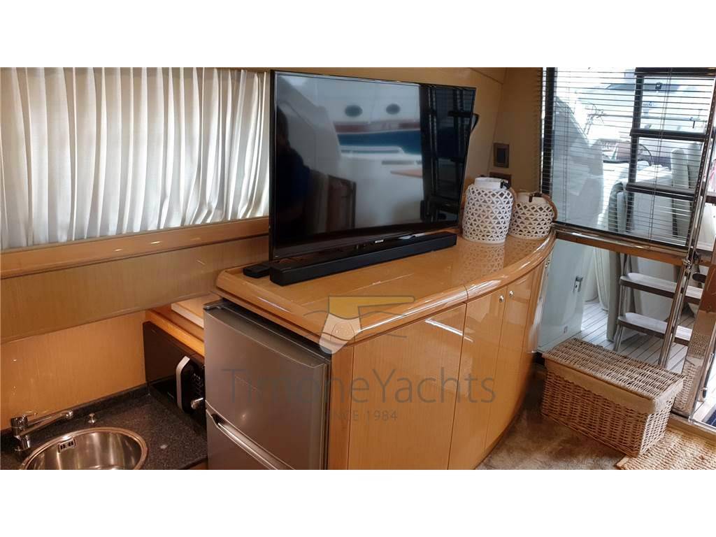 Ferretti 500