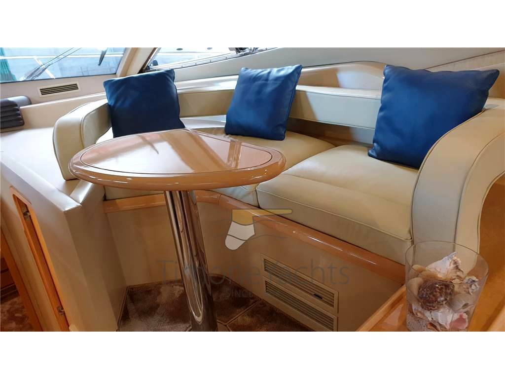 Ferretti 500