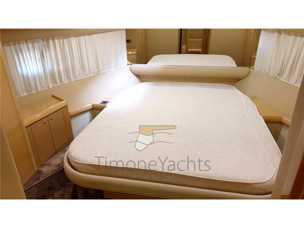 Ferretti 500