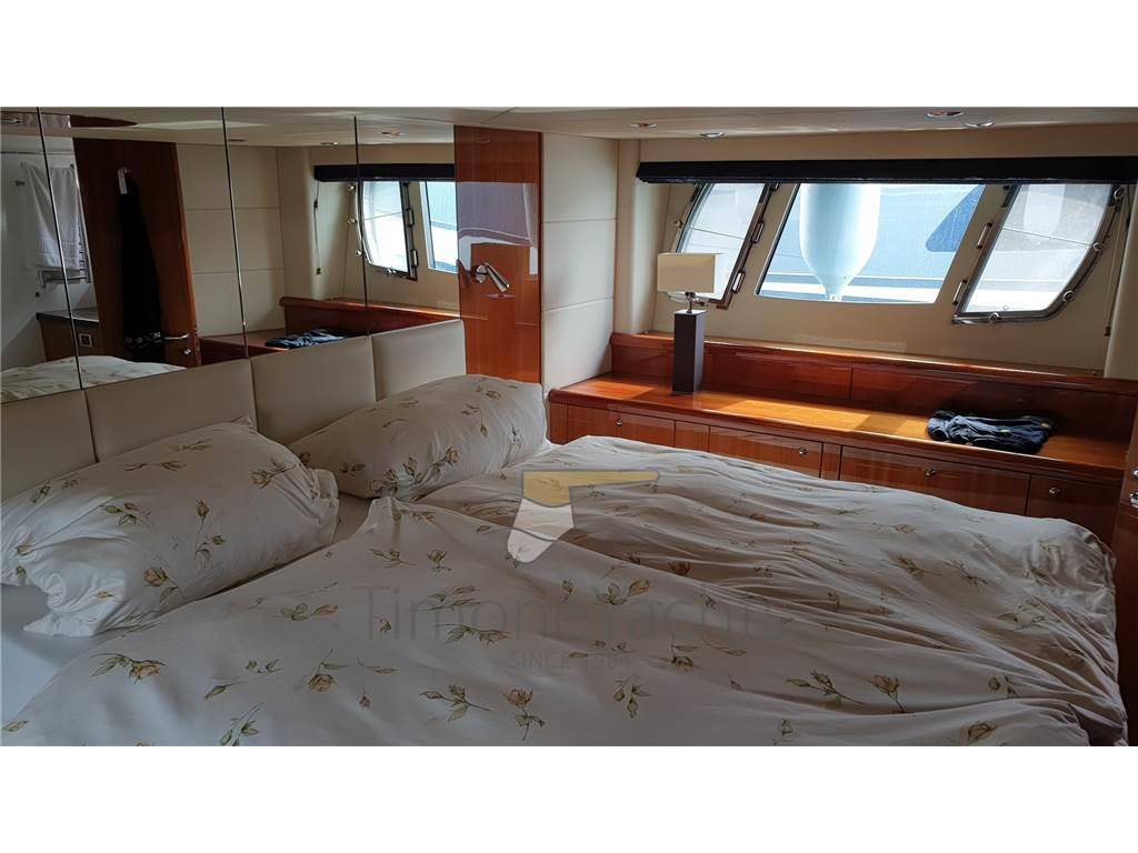 Sunseeker Predator 62