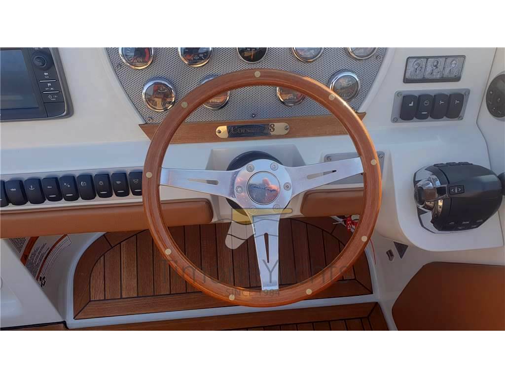 Chris craft 28 corsair