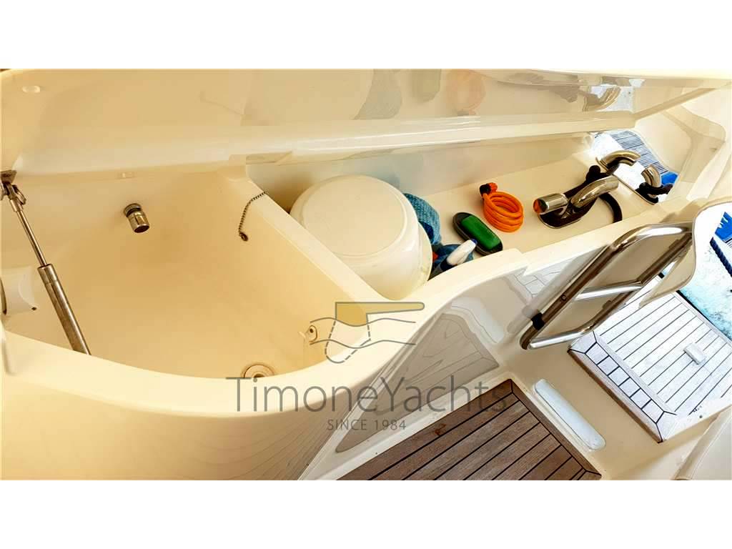 Ferretti 460