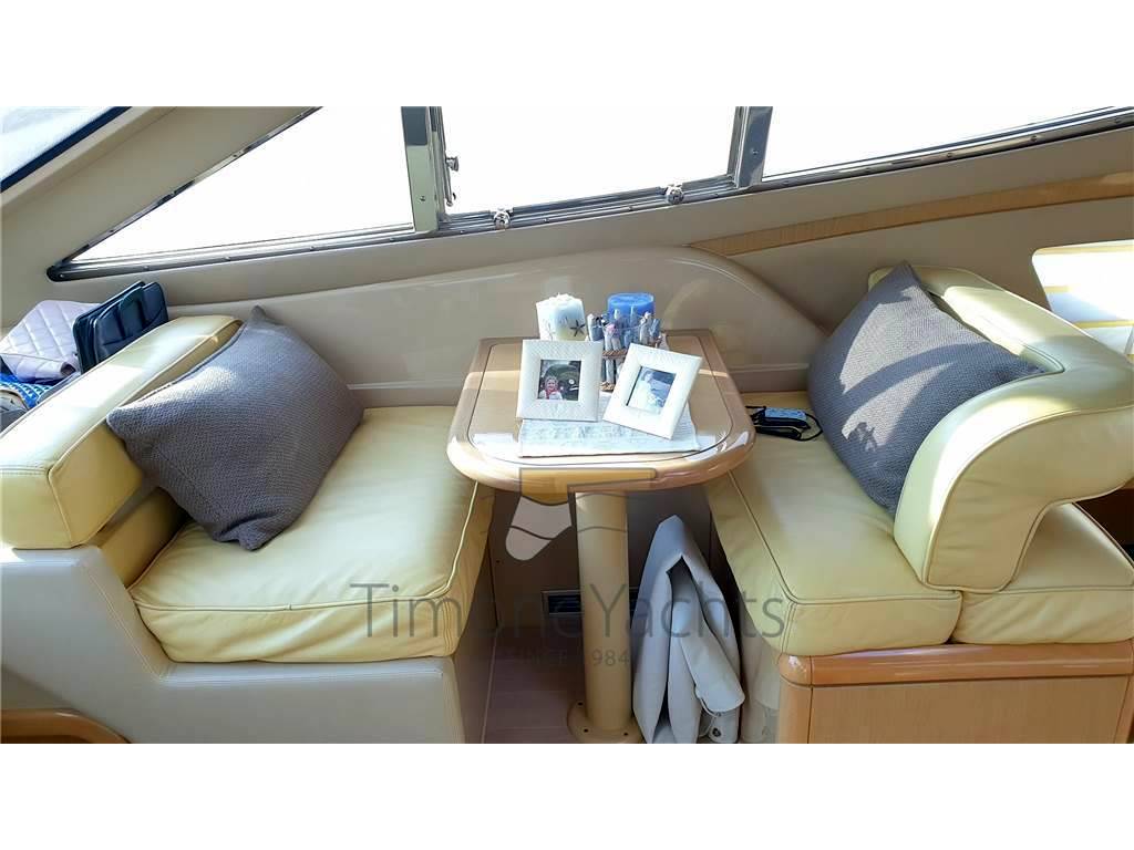 Ferretti 460