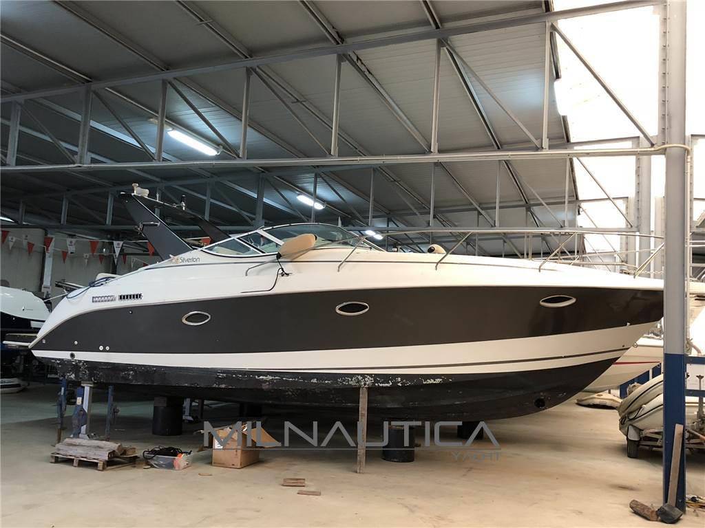 Silverton 310 express