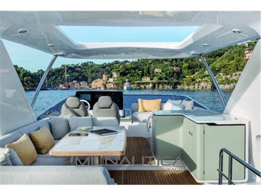 Azimut 60 flybridge