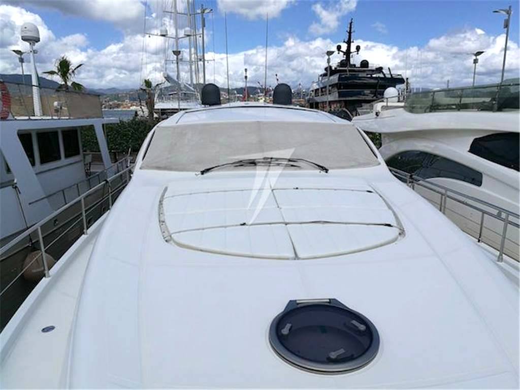Pershing 62