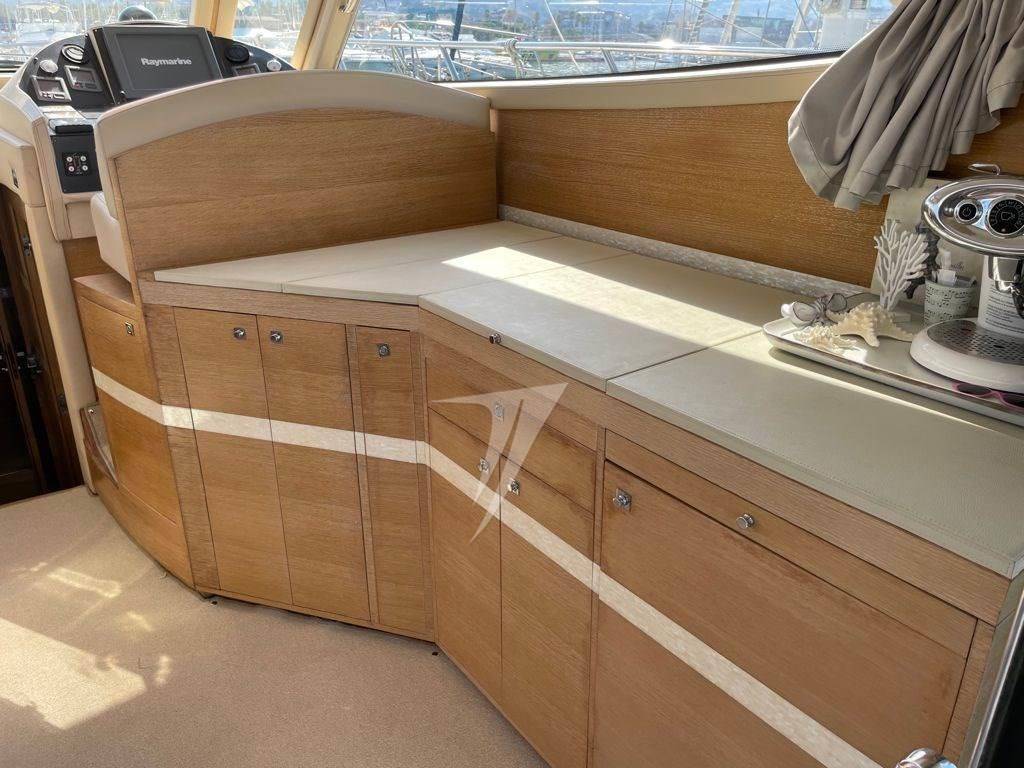 Master yacht 52