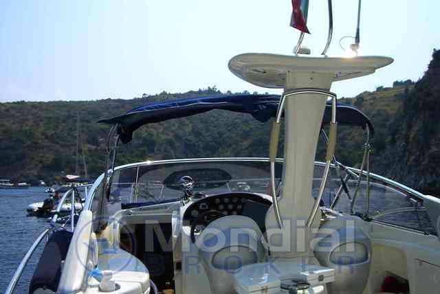 Cranchi Endurance 33