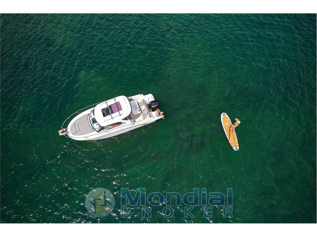 Beneteau Antares 7 v2