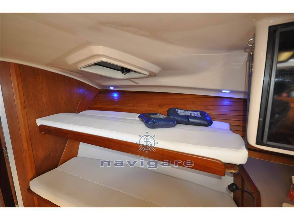 Luhrs 28 open