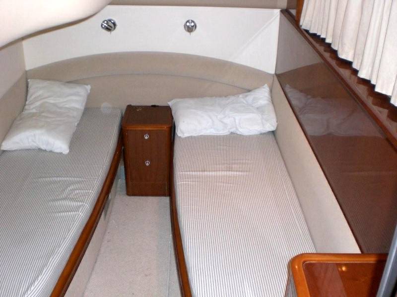 Princess 61