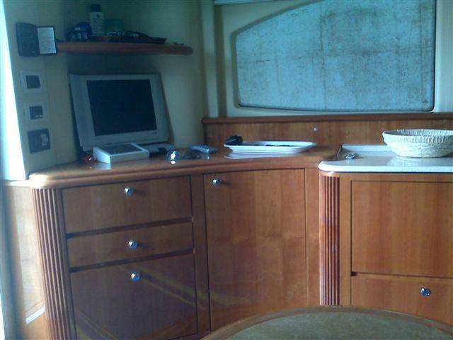 Azimut 42