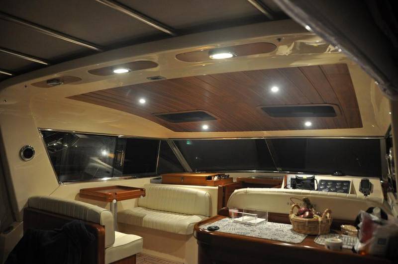 Apreamare 12 cabin