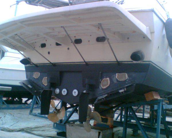 Ferretti 38 roadster