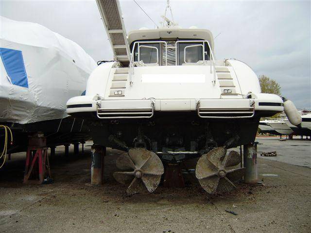 Overmarine Mangusta 80 ht