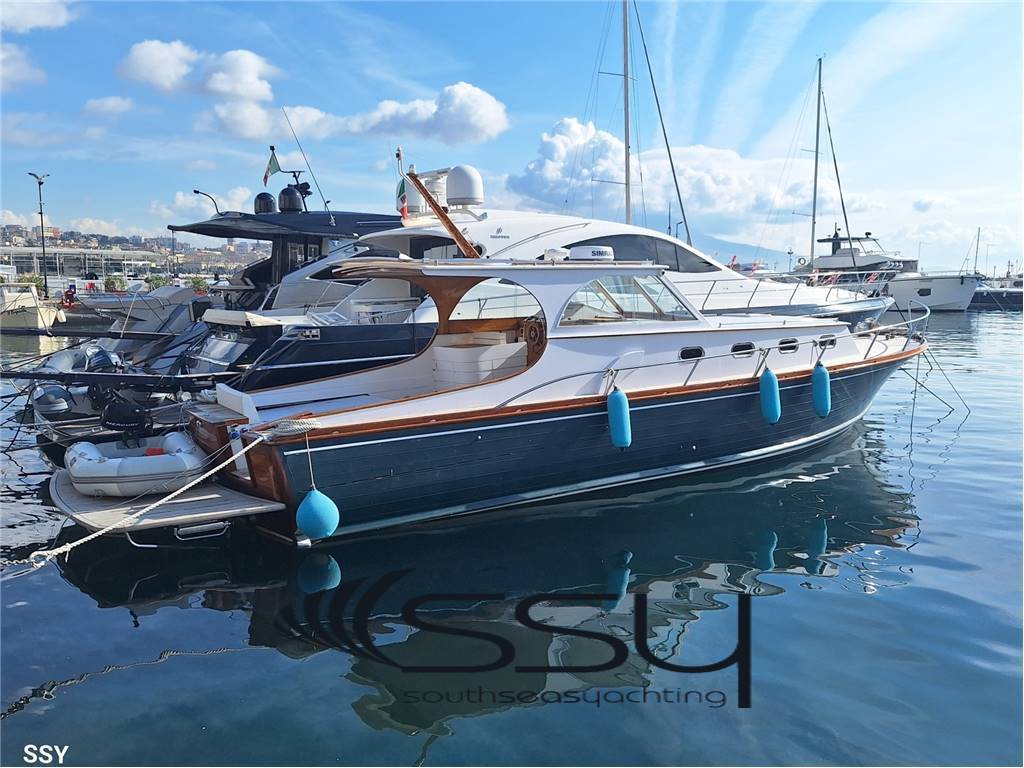 Cantiere di pinto Sparviero 40