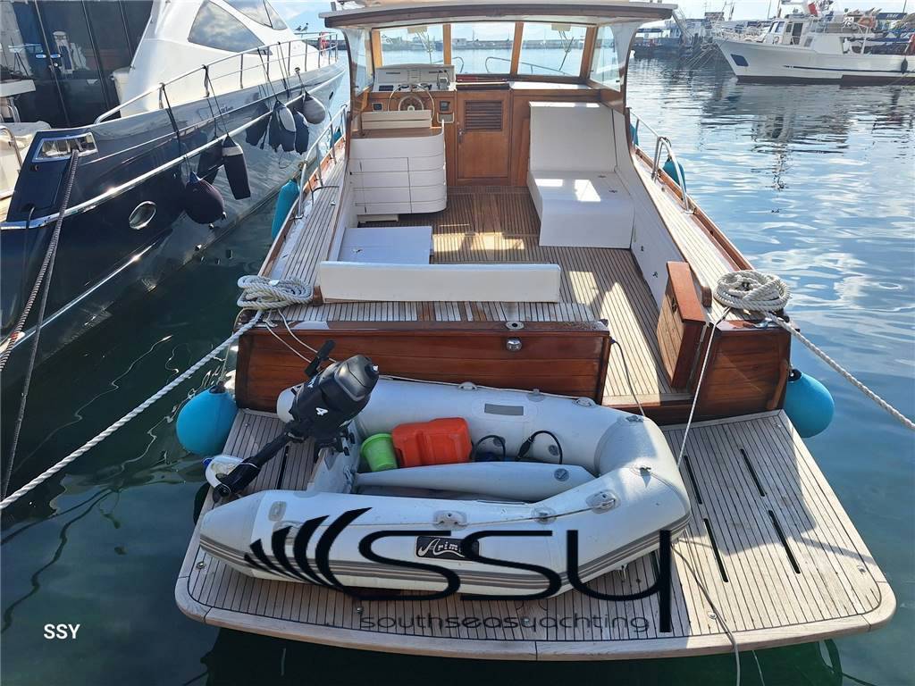 Cantiere di pinto Sparviero 40