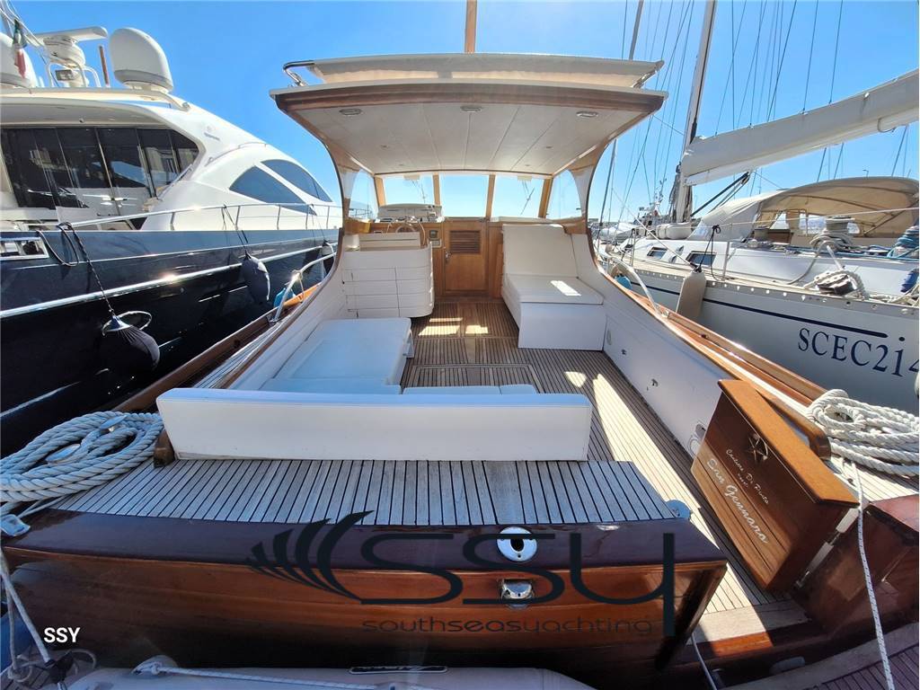 Cantiere di pinto Sparviero 40