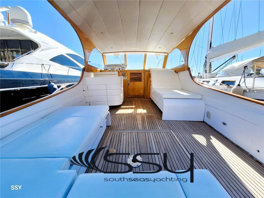 Cantiere di pinto Sparviero 40