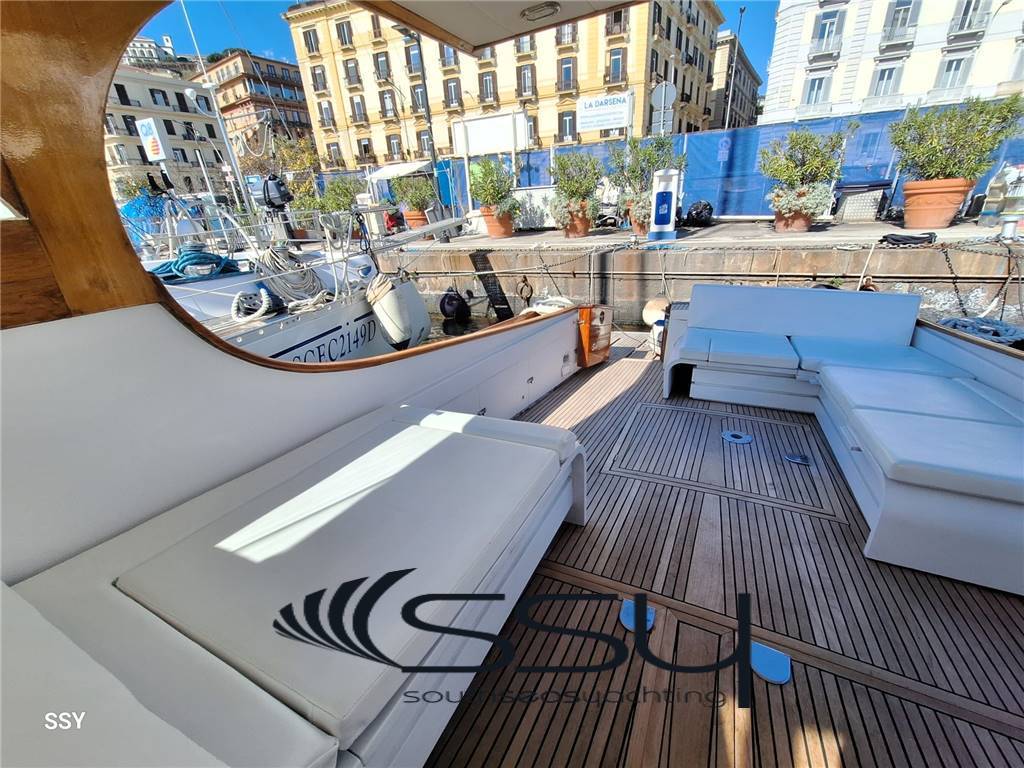 Cantiere di pinto Sparviero 40
