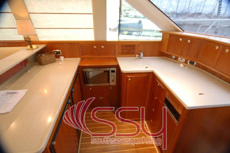 Riviera 47 open flybridge 2g