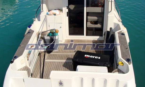 Rio 700 cabin fish