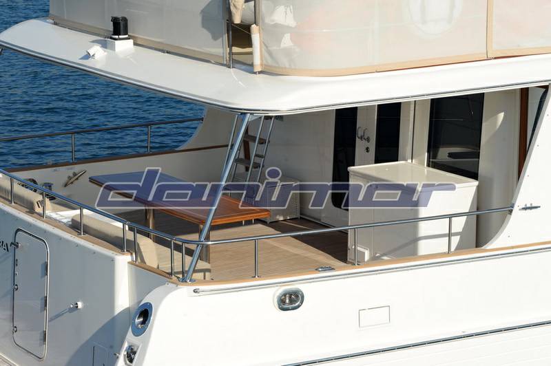 Grand banks 76