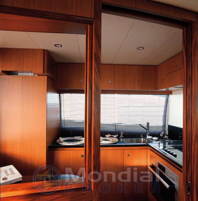 Ferretti 630