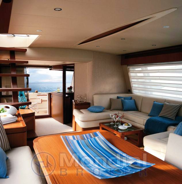 Ferretti 630