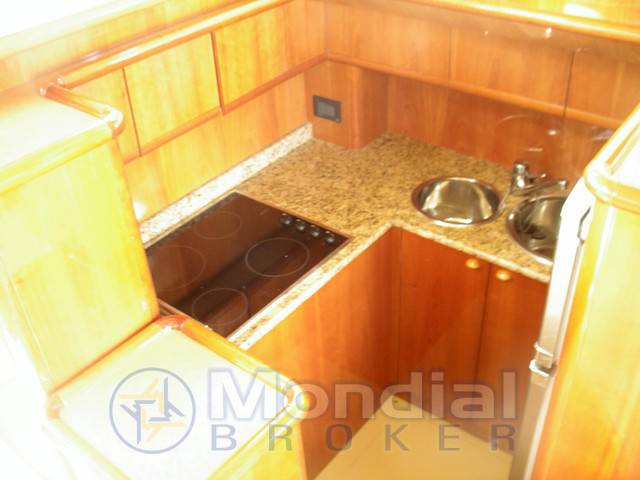 Ferretti 480 fly